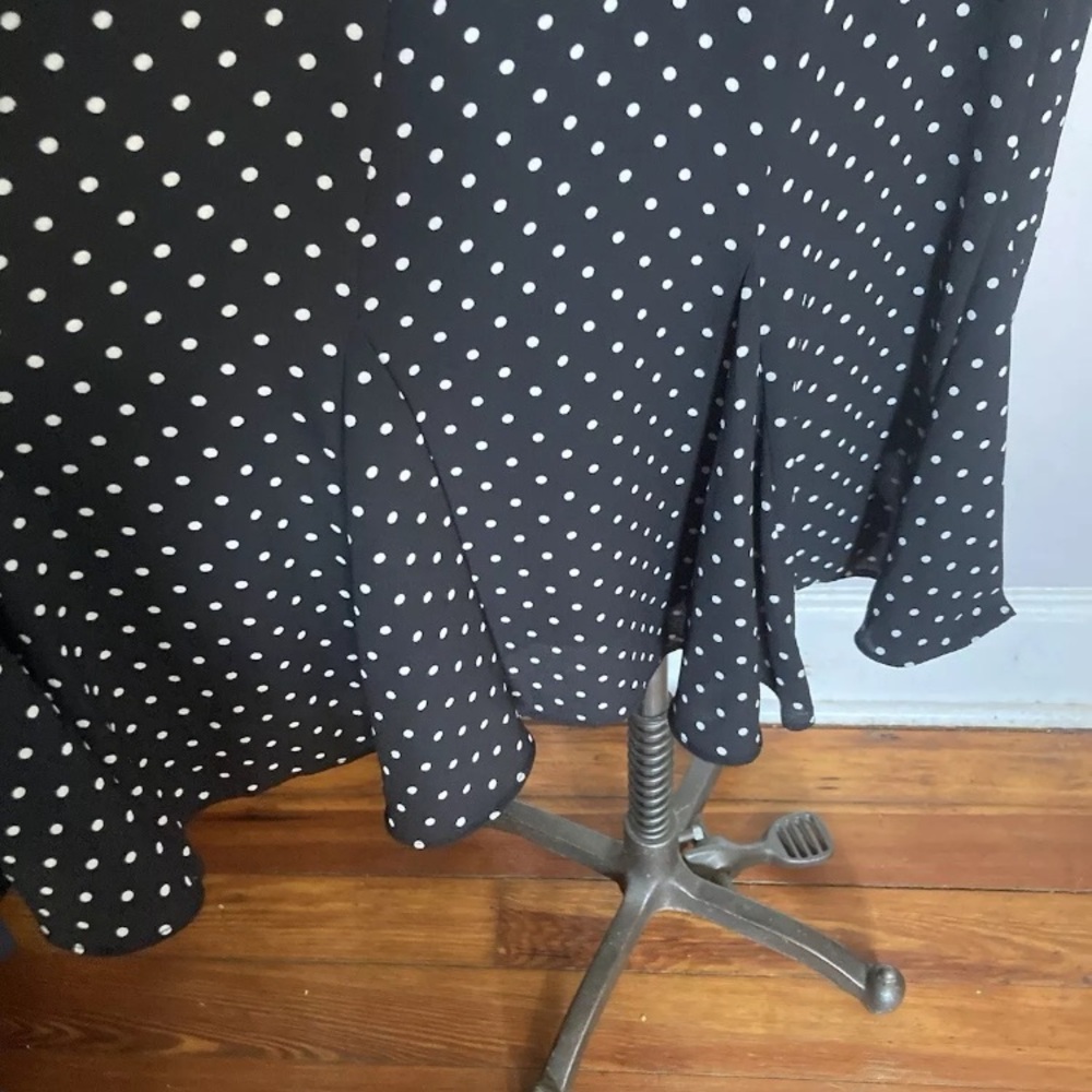 7-30 Talbots Black dress Polka Dot 2 Flutter Hem - Picture 3 of 4